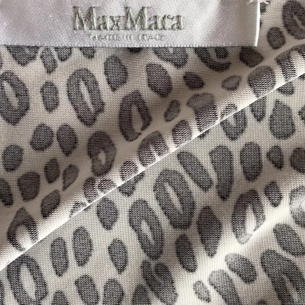 MaxMara Animal Print Ruched Top - Picture 8 of 9